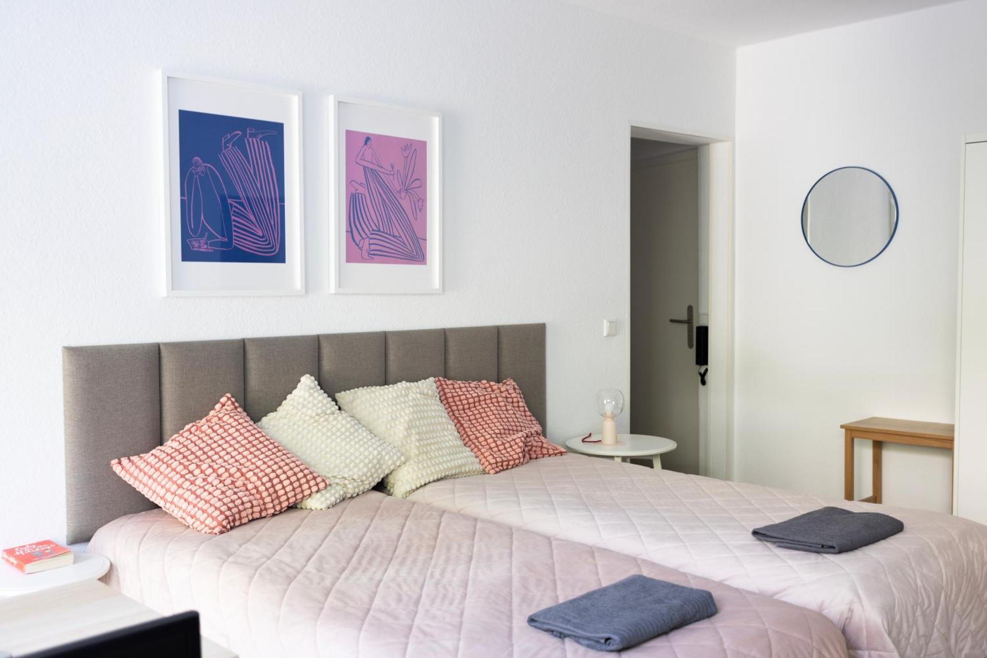 Central Apartment With Terrace And A Free Parking 뒤스부르크 외부 사진
