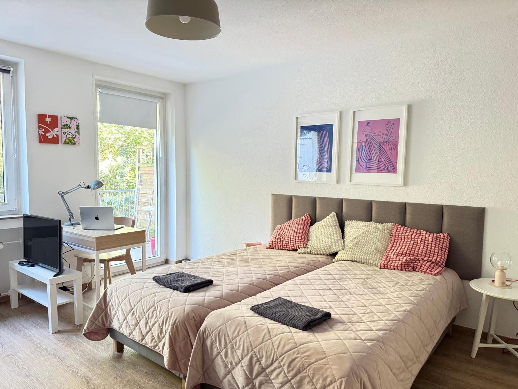 Central Apartment With Terrace And A Free Parking 뒤스부르크 외부 사진